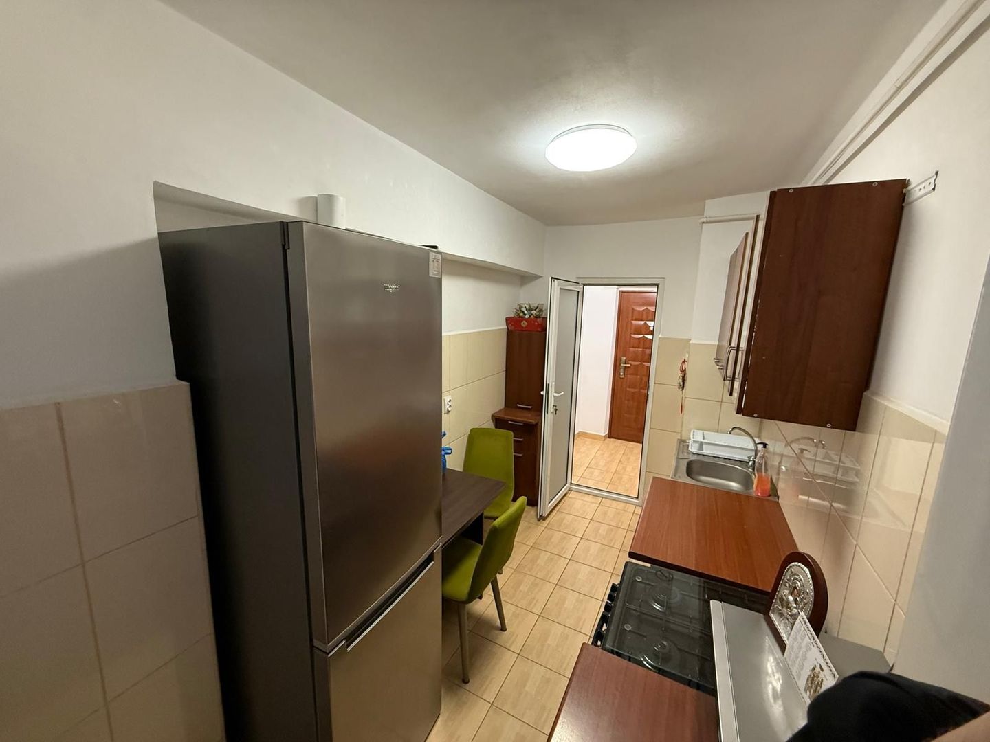 Apartament 2 camere, decomandat, etaj 1, Mazepa 2 - Poză 4