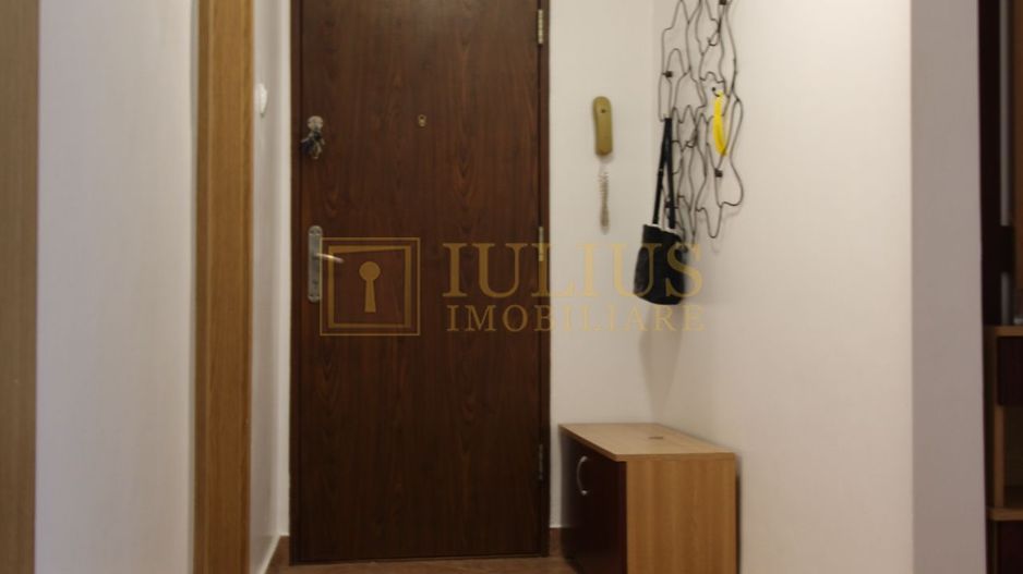 Apartament spatios, 3 camere, 2 bai, ideal pentru studenti - Poză 5