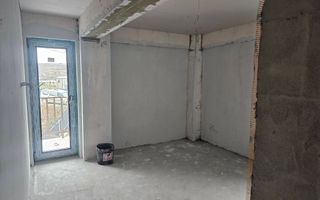 Apart 2 camere 50 mp,61000 euro - Poză 4