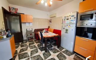 Vila cu 4 camere, Gageni - Poză 9