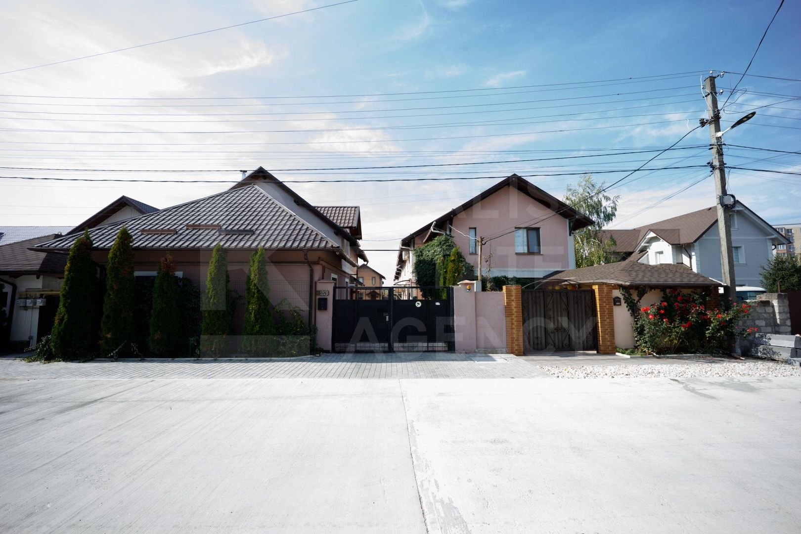 Vânzare, Townhouse- 100 mp, str. Florilor, Bubueci - Poză 1