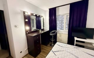 # inchiriez apartament 3 camere decomandat Nicolina 1 - Poză 5