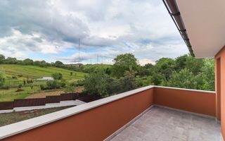 Case cuplate 5 camere si teren de 700 m2 in Feleacu - Poză 22