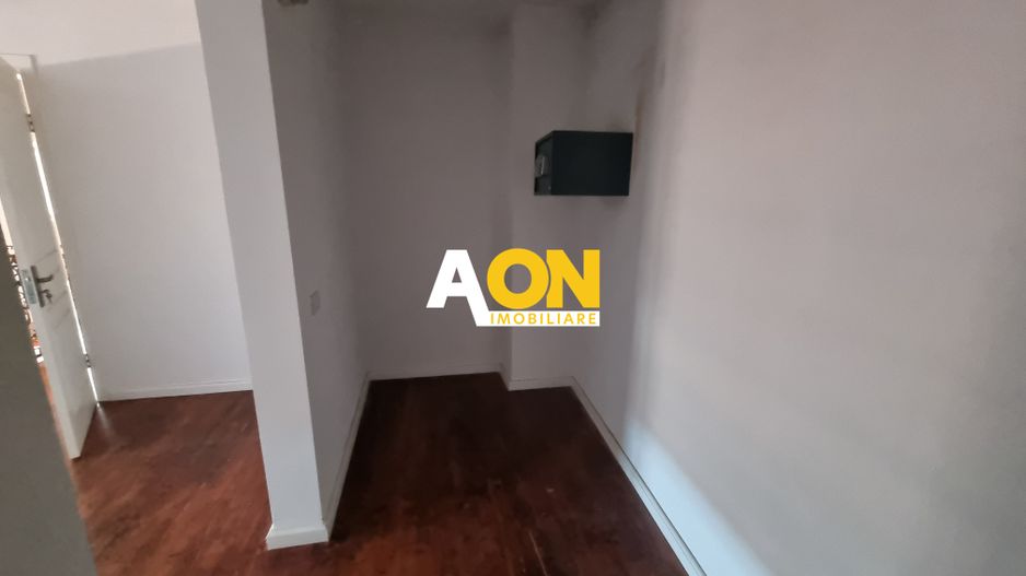 Casa si spatiu comercial, 5 camere, 415mp teren, Centru - Poză 17
