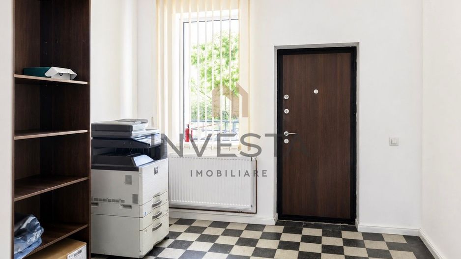 Casa individuala de 280 mp pentru birouri cu 7 parcari de inchiriat - Poză 11