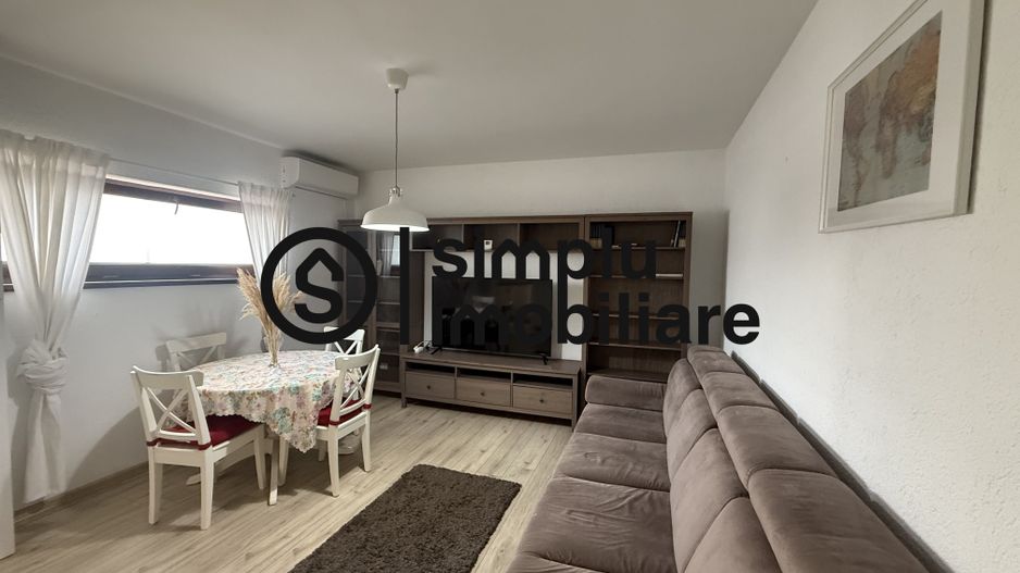 Casa centrala zona Siloz P+M - Poză 2