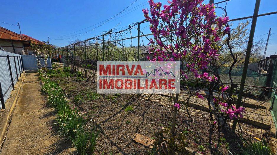 Casă 4 camere, 685 mp teren, renovată 2011 – Mănești, Zalhanaua - Poză 48