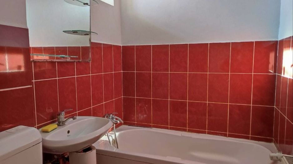Apartament 3 camere-Zona Chibrit-Sector 1 - Poză 5