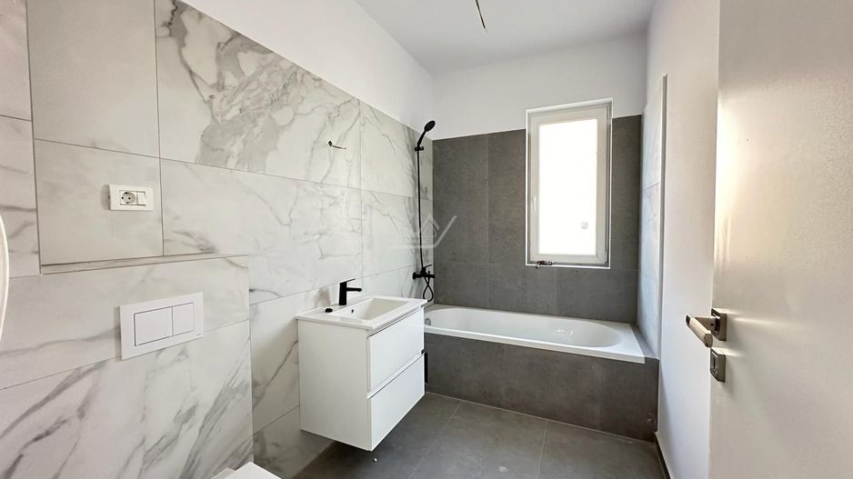 Bloc nou zona ESO. Finisaje la alegere. 1,2,3 camere. - Poză 3