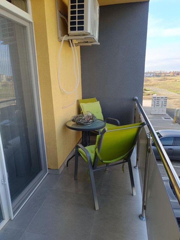 Giroc-Neptun | 2 Camere | Decomandat | Bucatarie inchisa | Loc de parcare - Poză 6