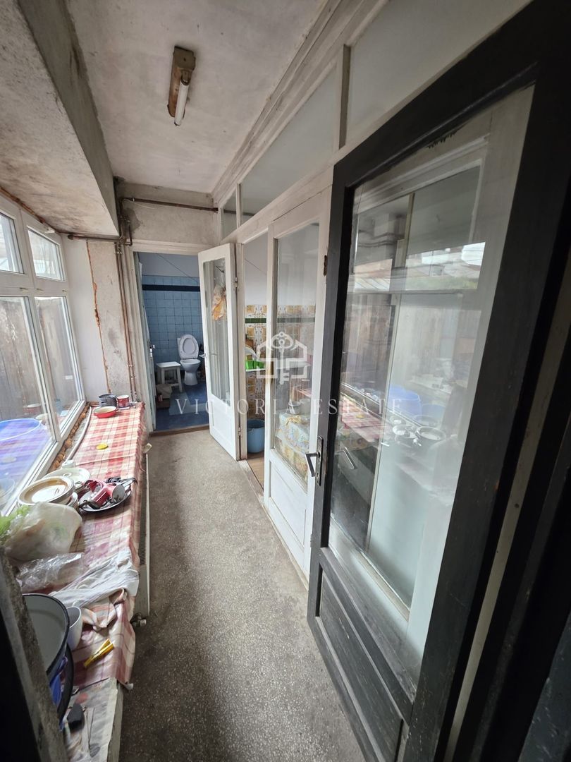 Casă de vânzare în Ploiești 4 camere - Poză 5