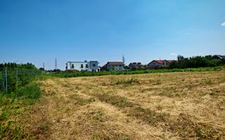 BARTOLOMEU,intravilan,intre case,suprafata de 774 mp,constructii P+2 - Poză 17