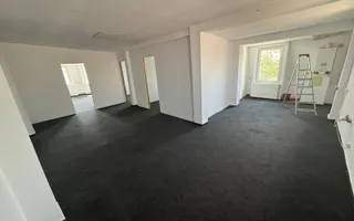 Oportunitate investitie cladire birouri proprie centrala pe fiecare etaj - Poză 24