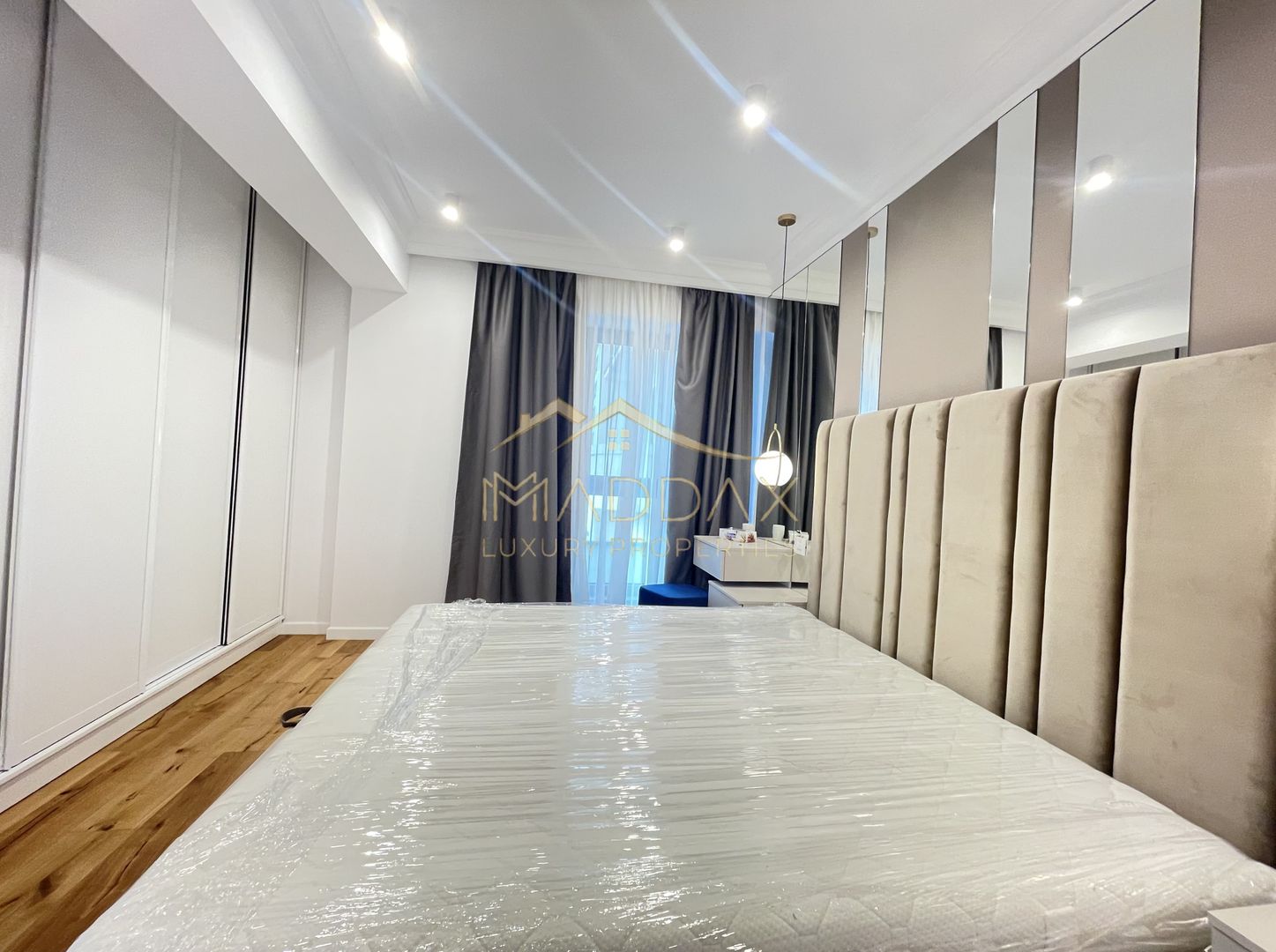 Apartament  LUX**Modern** 3 Camere**Bloc NOU //Strada Agricultori - Poză 9