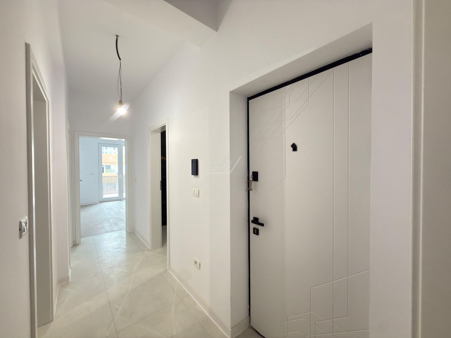 Decomandat. Loc de parcare. Spatiu depozitare pod. - Poză 11