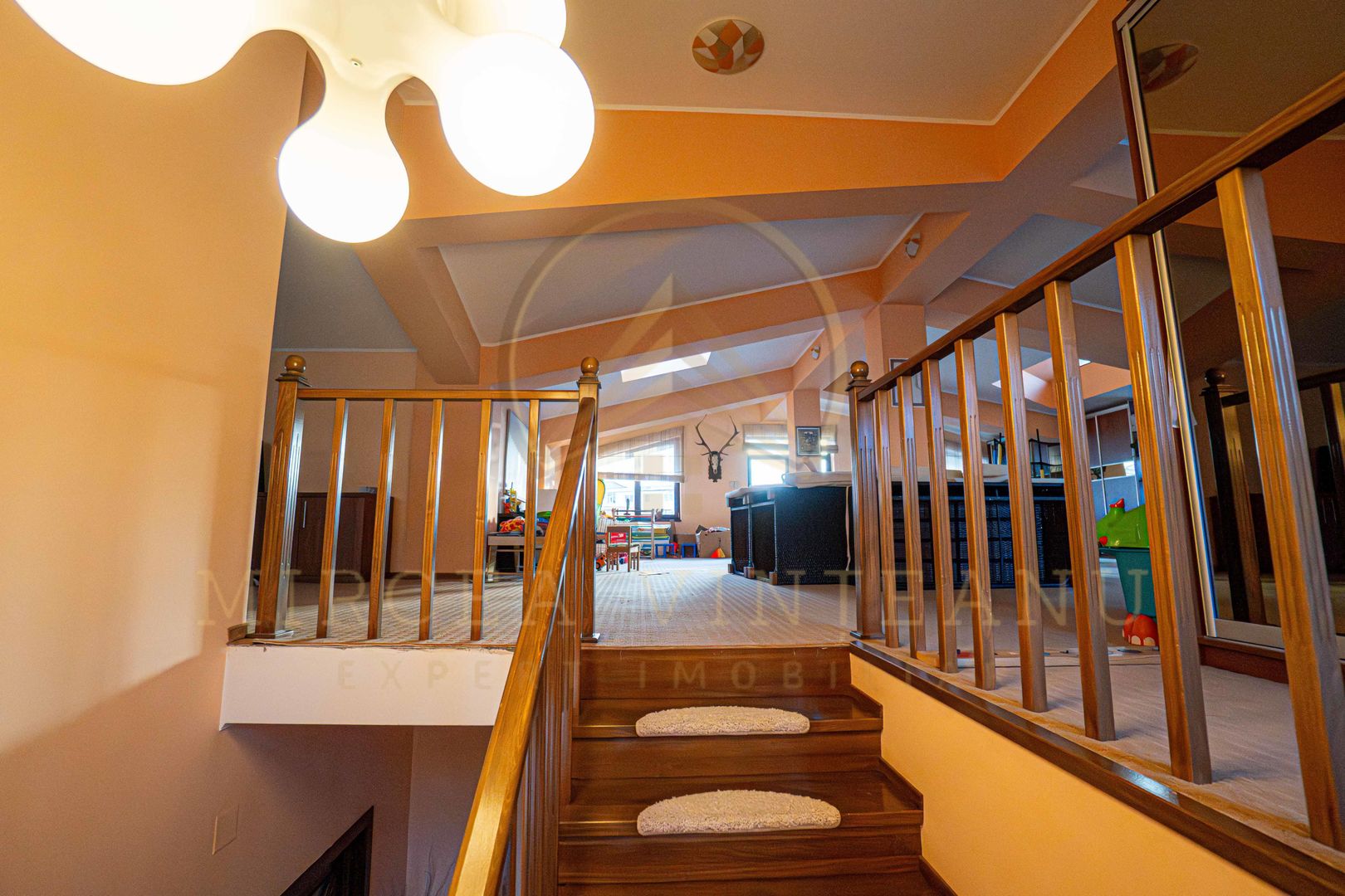 DACIA - Vila D+P+1E+M, teren 780 mp, deschidere 24 ml. - Poză 45