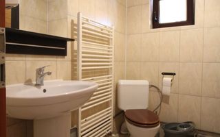 Braytim, casa ideala pentru activitati comericiale/birouri. - Poză 38