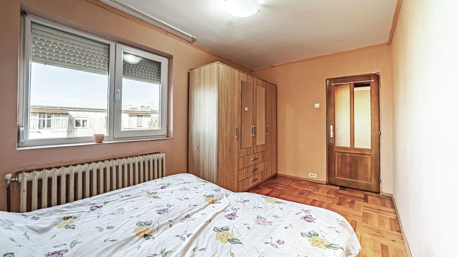 Apartament cu 3 camere - Vlaicu - Poză 2