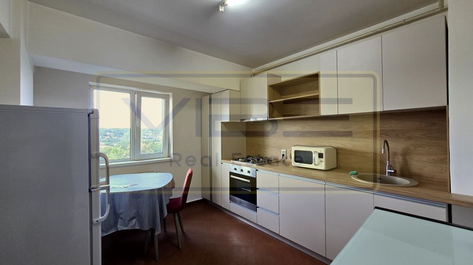 Central- Podu de Fier - 4 rooms -112mp -Panoramic View - Poză 3