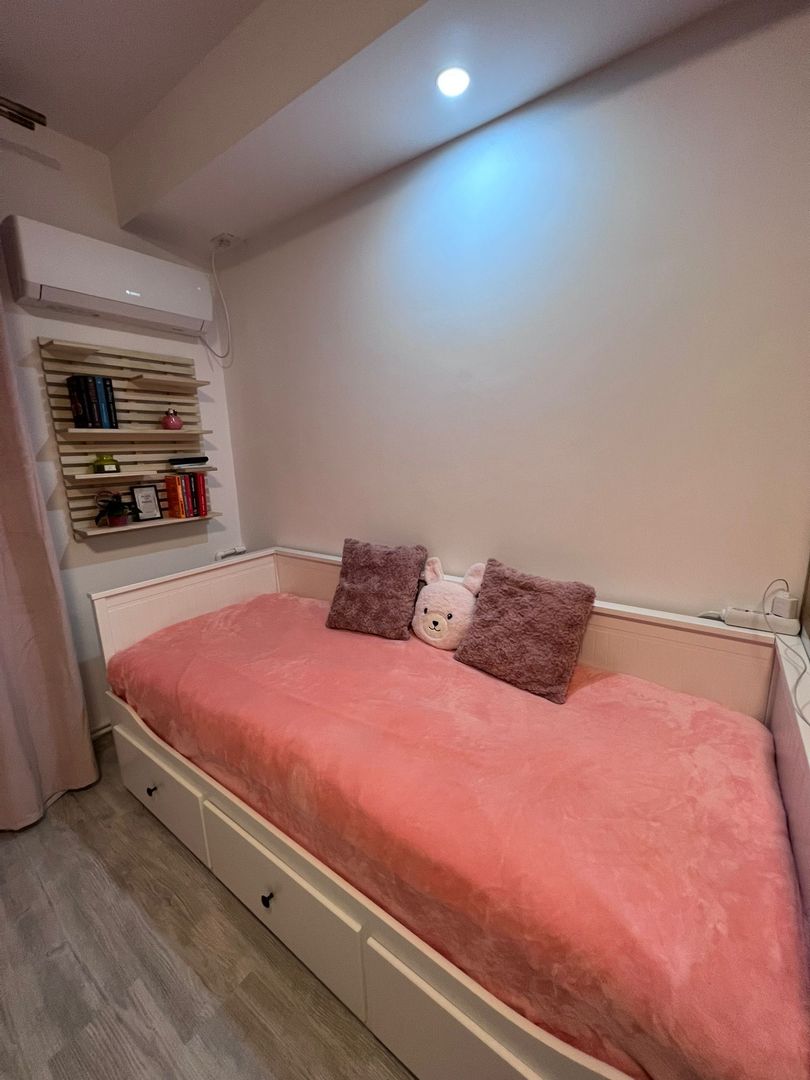 Garsonieră modernă, pet friendly etaj 1, bloc reabilitat, 1 min metrou - Poză 3