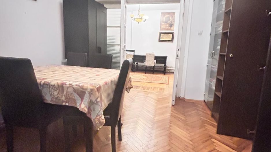 🏡 Apartament 3 camere de închiriat – casă la curte, Lacul Tei - Poză 5