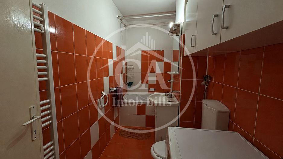 Apartament cu 3 camere de închiriat în zona Rogerius, Oradea. - Poză 10