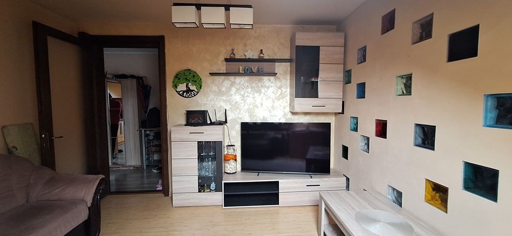 Mansardă 2 camere decomandate – Florești, zona Eroilor - Poză 2