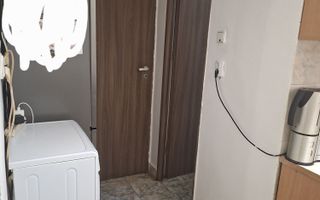 Vând apartament 3 camere - Poză 3
