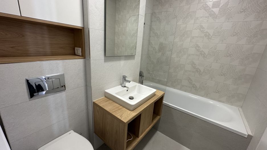 Apartament  3 camere zona Centrala - Poză 17