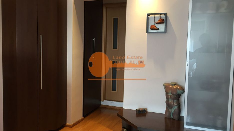 Vanzare 3 camere Vacaresti ( bloc 1985-aproape de metrou ) - Poză 20