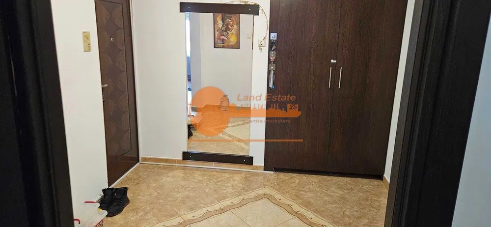 Apartament 4 camere Basarabia - Titan  Bloc anvelopat - Poză 7