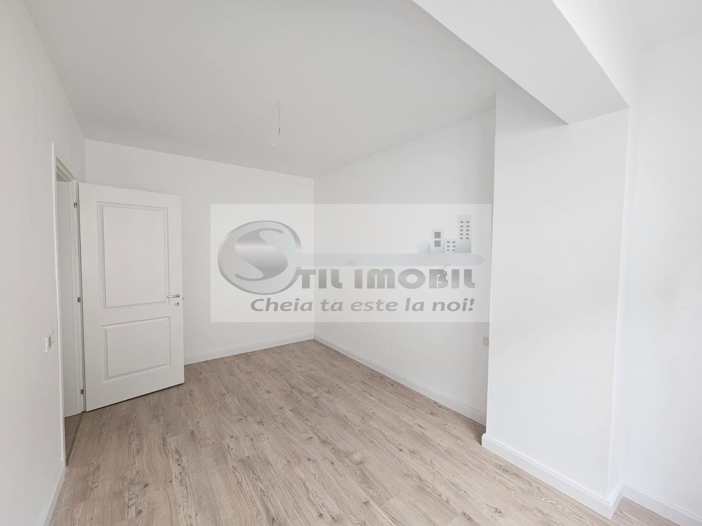 Apartament cu 2 camere decomandat Pacurari 65mp - parcare subterana - Poză 6