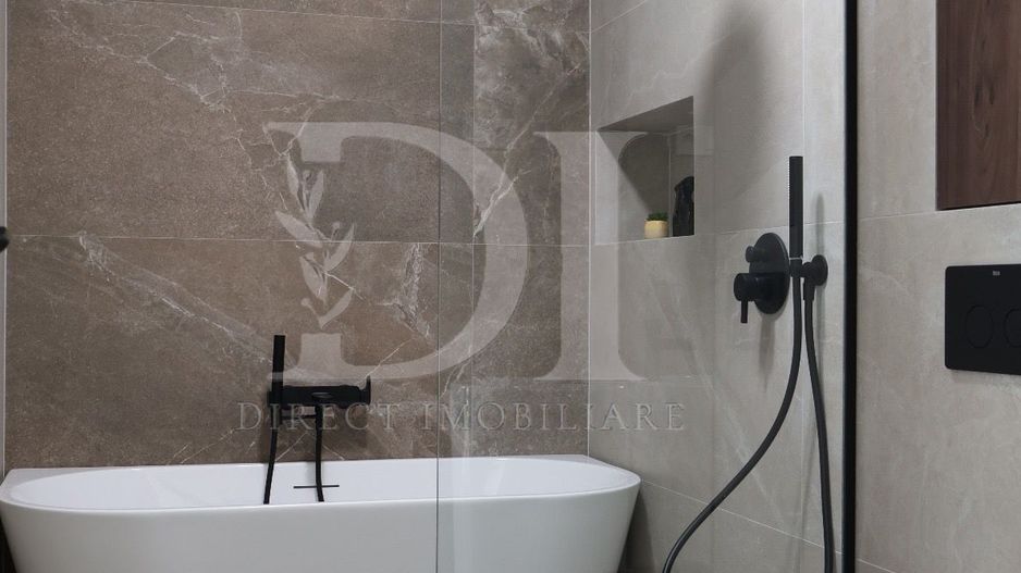 Apartament ultramodern / gradina de 43 mp - Poză 38