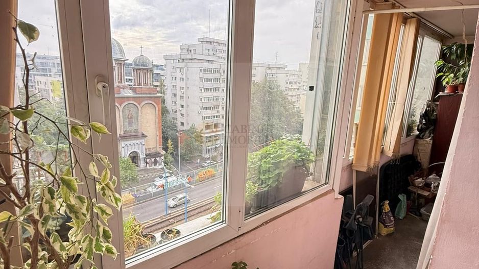 Centrala Proprie | 3 camere | Decomandat | N. Titulescu - Poză 3