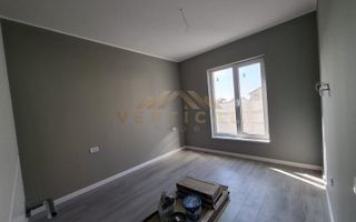 PROMOTIE!!! Casa de vanzare la 3 min de bld principal - Poză 9