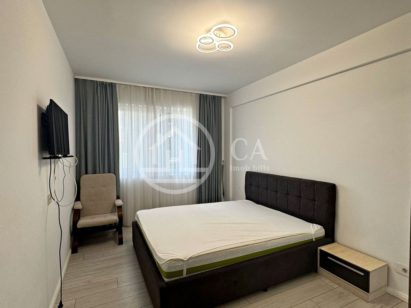 Apartament de închiriat cu 3 camere în PRIMA ONESTILOR, Oradea - Poză 3