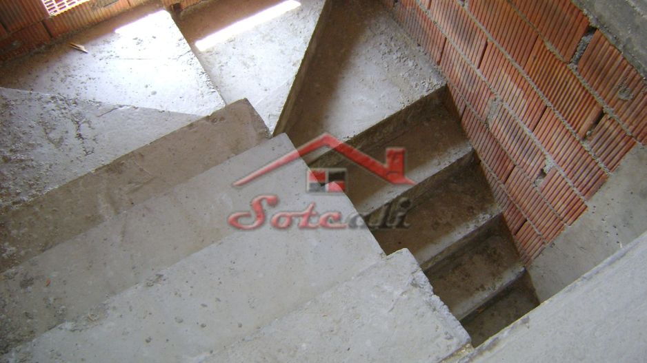 Casă Nouă de Vânzare în Cornu de Jos - Poză 10