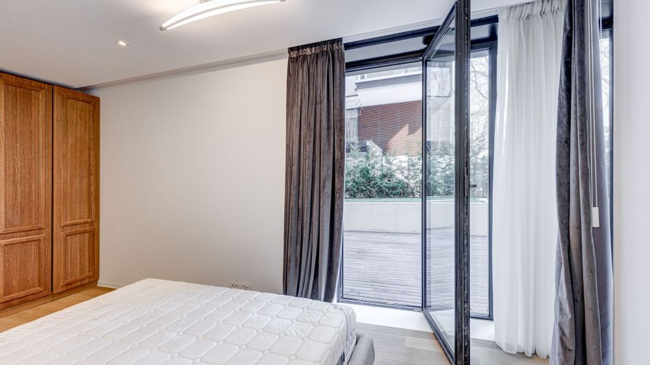 Apartament spatios 4 camere tip duplex | One Charles de Gaulle - Poză 17