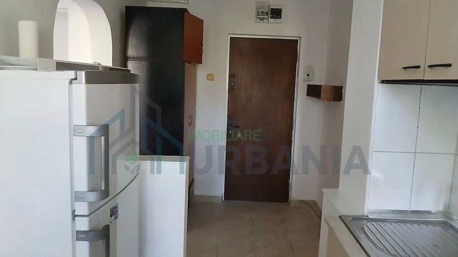 Închiriere apartament 2 camere, zona Podu Roș - Poză 5