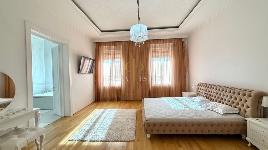 Apartament în clădire istorica 3 camere,129 mp, lângă Parcul Poporului - Poză 3