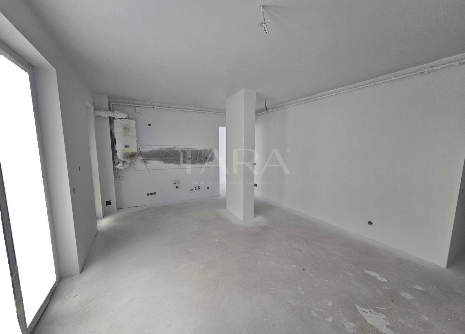 2 camere luminoase cu balcon generos, zona Someșului, aproape de Cluj. - Poză 3