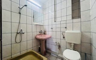 Apartament cu 4 camere, etaj 1 , Ultracentral - Poză 8