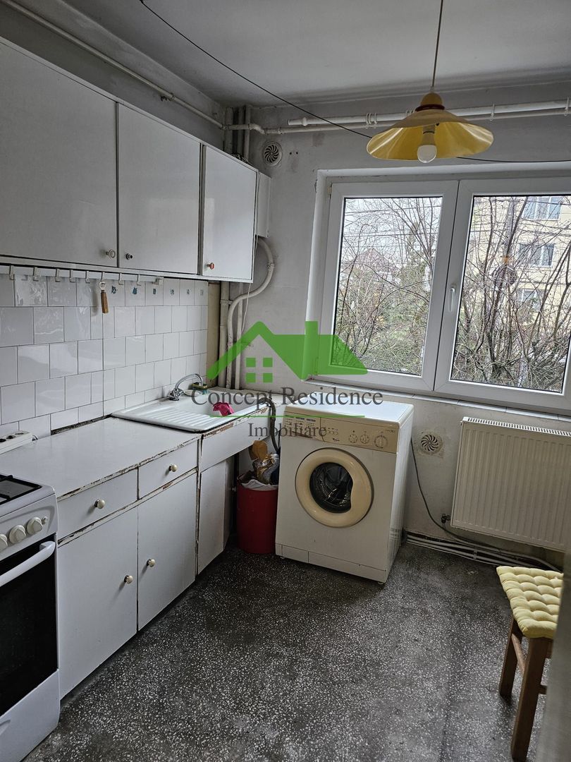 Apartament 4 camere, etaj 1, garaj – Str. Victoriei zona sc. nr. 4 - Poză 6