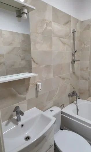 Giroc | 2 Camere |  Curte proprie | Mobilat si utilat Loc de parcare - Poză 6