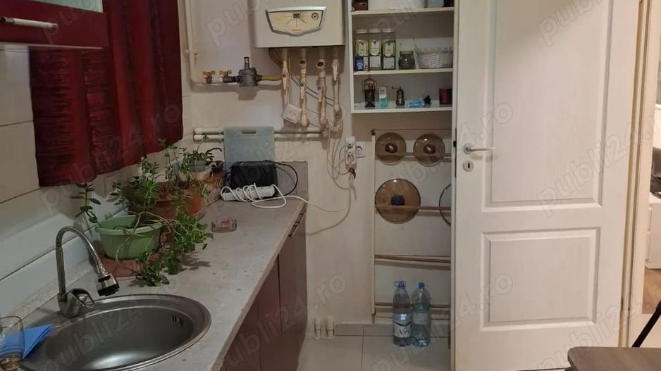 De vanzare | apartament 2 camere | langa metrou - Poză 7