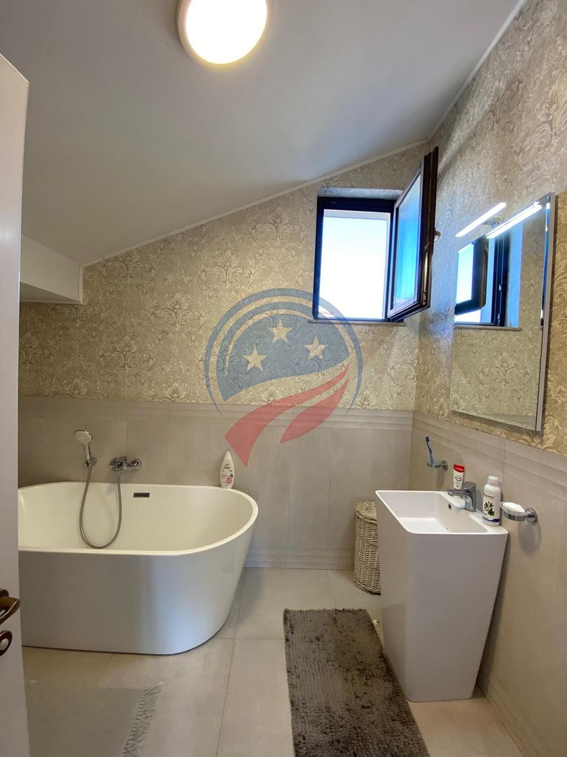 VILA MODERNA  ZONA CENTRALA 380 m TEREN - Poză 10