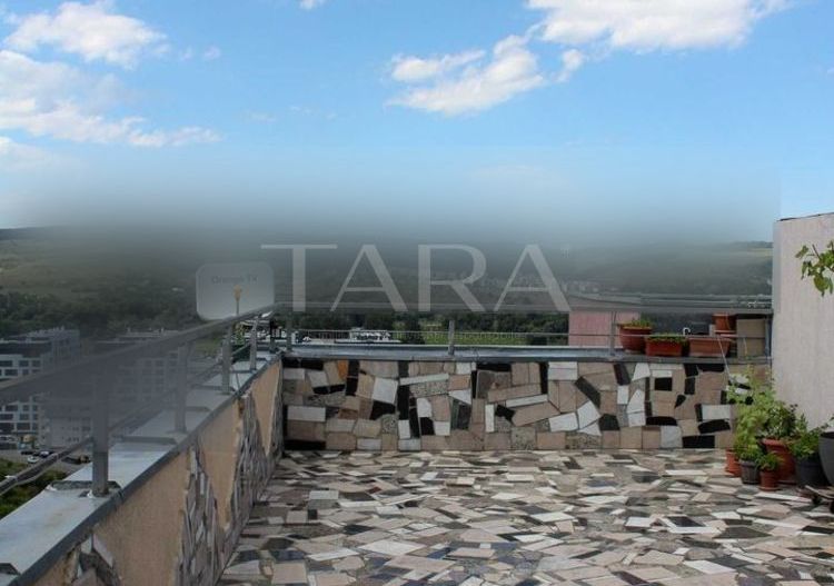Apartament cu 2 camere și terasă de 50 mp, zona Vivo. - Poză 1