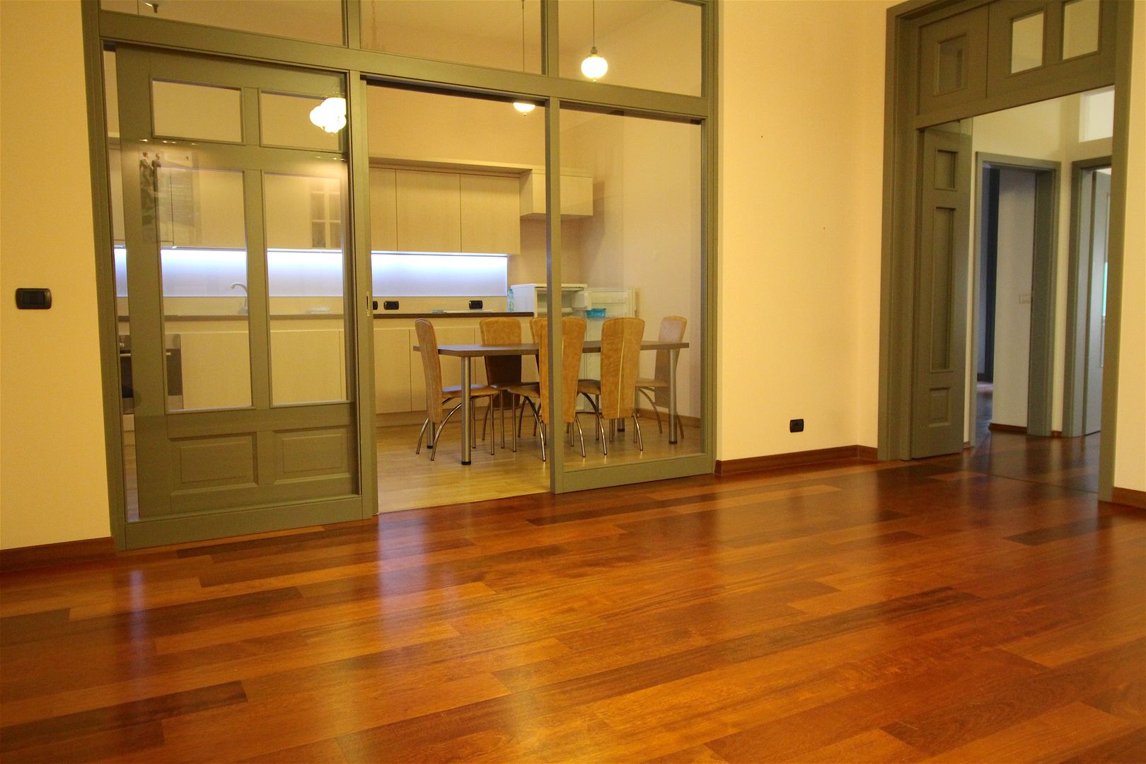 Apartament Deosebit in Piata Unirii - Poză 6