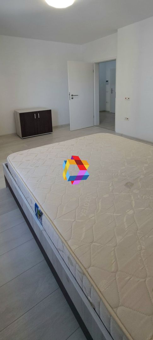 Apartament cu doua camere, zona Tractorul - Coresi, 51 mp + loc parcare subteran - Poză 13