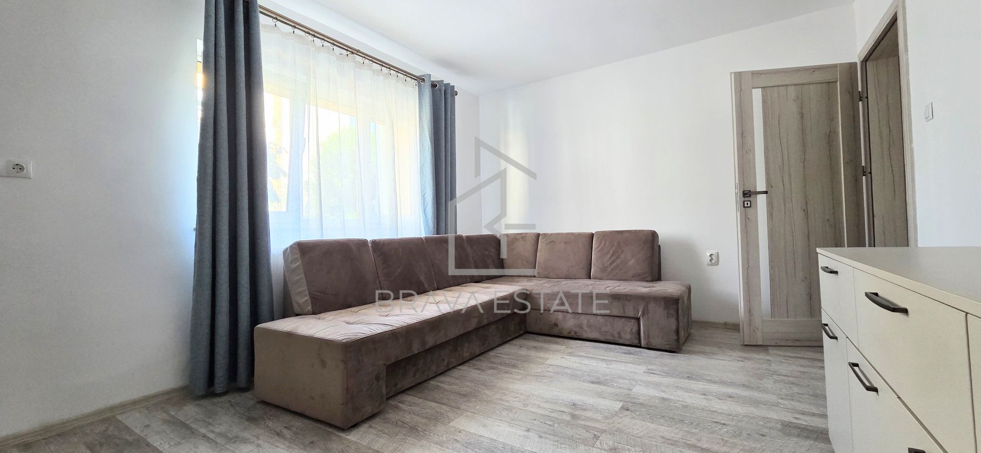 Apartament 2 camere, 65mp, decomandat, intermediar, strada Lacul Roșu - Poză 8